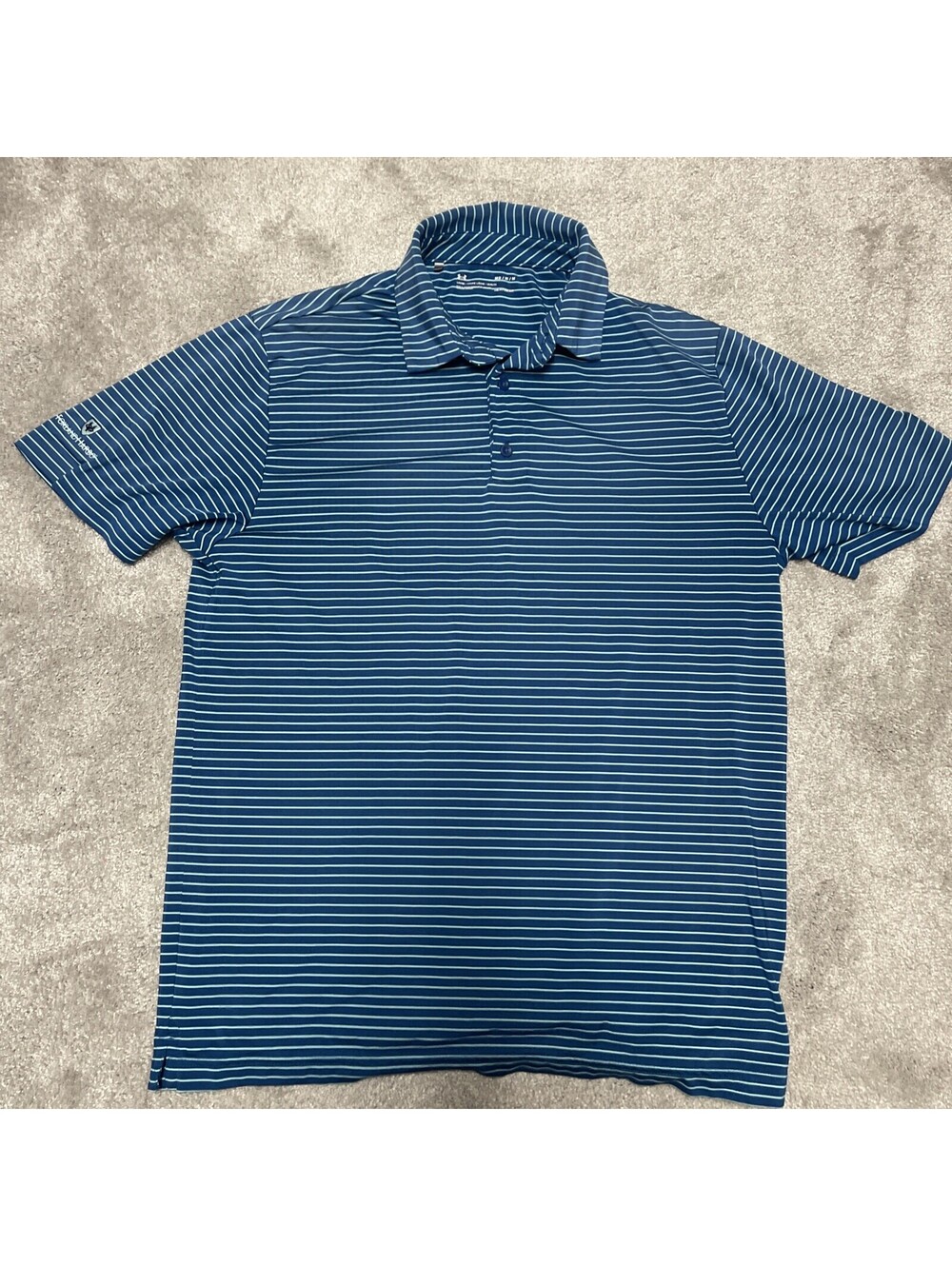 under armour golf shirt M